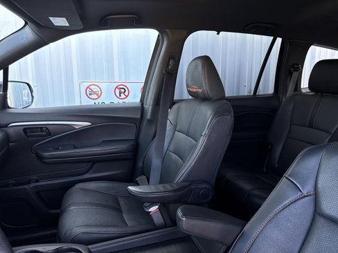 Used 2022 Honda Pilot TrailSport image 10