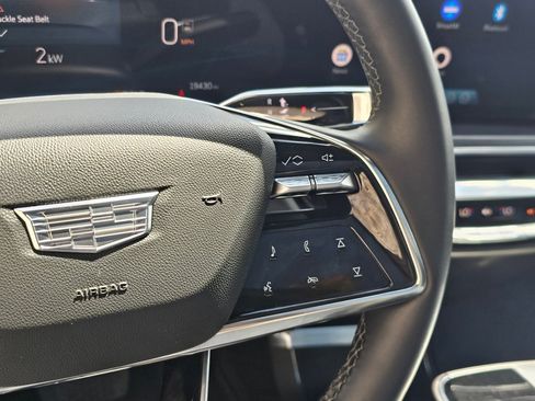 Certified 2024 Cadillac Lyriq Tech RWD image 34
