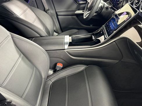 Certified 2026 Mercedes-Benz GLC 300 image 19