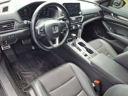 Used 2022 Honda Accord Sport image 11