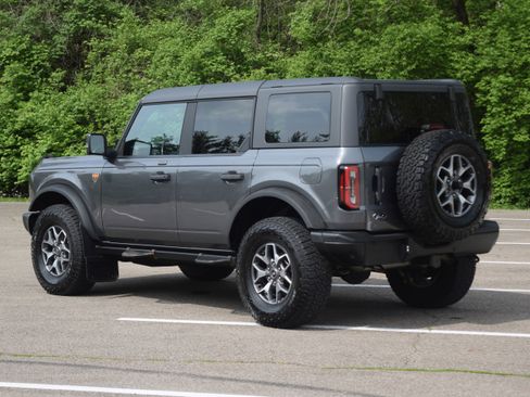 Used 2022 Ford Bronco Badlands image 22