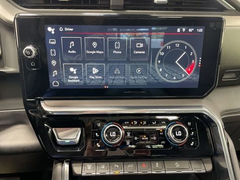 Used 2025 GMC Sierra 2500 Denali w/ Denali Reserve Package AWD/4WD image 48