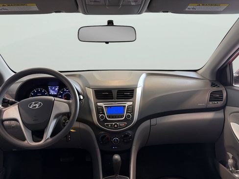 Used 2014 Hyundai Accent GLS FWD image 10