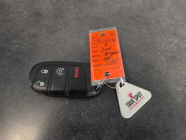 Used 2018 Jeep Renegade Latitude w/ Cold Weather Group AWD/4WD image 37