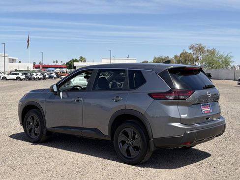 New 2026 Nissan Rogue SV FWD image 4