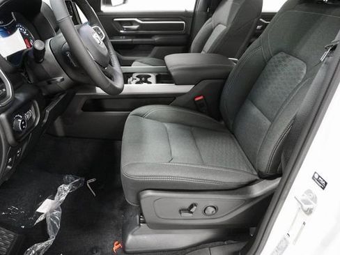 New 2026 RAM 1500 4x4 Crew Cab image 12
