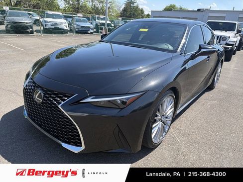 Used 2022 Lexus IS 300 w/ Premium Package RWD image 1