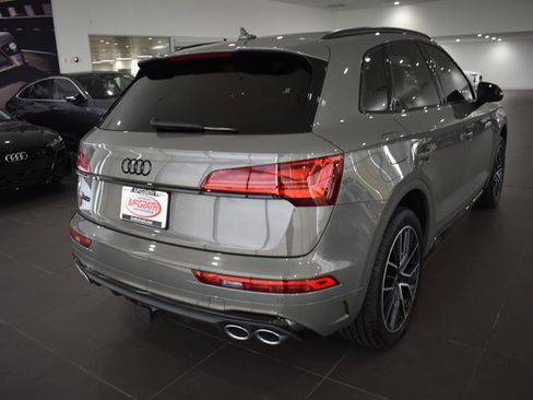 Used 2023 Audi SQ5 Premium Plus w/ Premium Plus Package AWD/4WD image 7