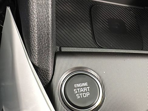 New 2026 Kia Sportage EX image 24