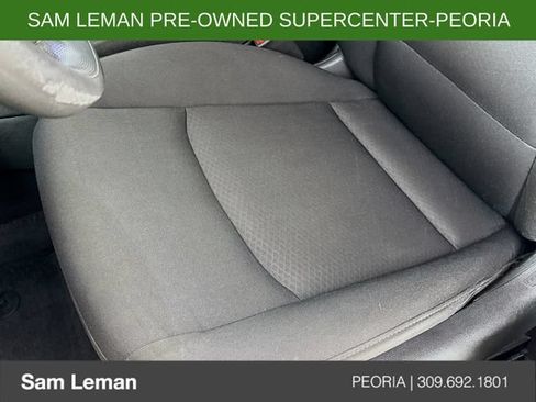 Used 2019 Chevrolet Malibu LT FWD image 18