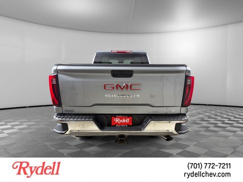 Used 2026 GMC Sierra 2500 SLT AWD/4WD image 4