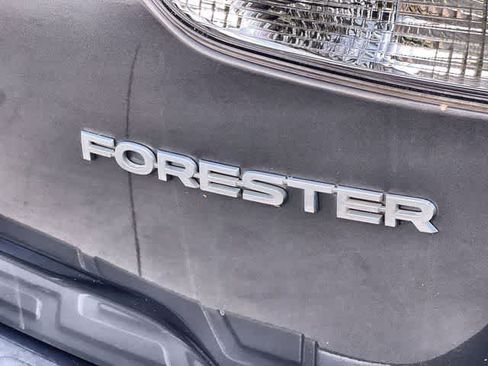 Used 2020 Subaru Forester w/ Alloy Wheel Package AWD/4WD image 8