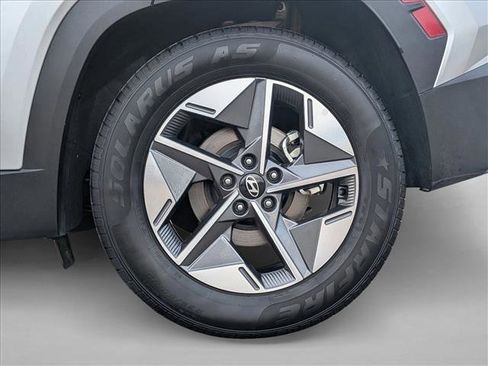 Used 2025 Hyundai Tucson SEL FWD image 23