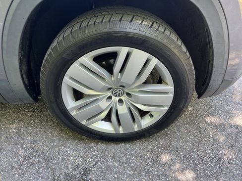 Used 2019 Volkswagen Atlas SEL AWD/4WD image 26