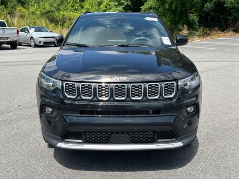 Certified 2025 Jeep Compass Limited AWD/4WD image 2