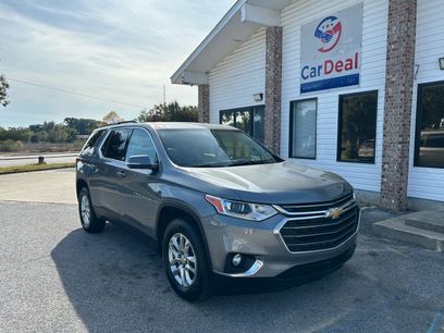 Used 2020 Chevrolet Traverse LT