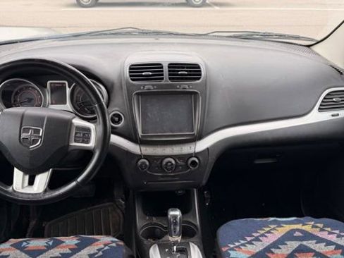 Used 2013 Dodge Journey Crew FWD image 16