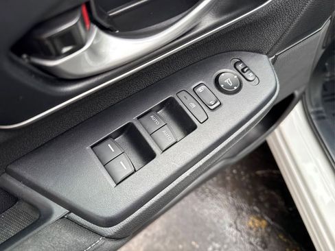 Used 2019 Honda CR-V EX image 33