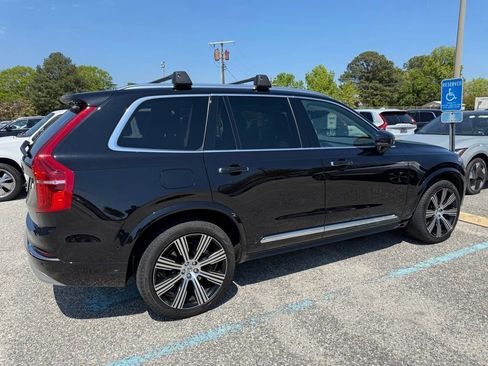 Used 2022 Volvo XC90 T8 Inscription AWD/4WD image 6