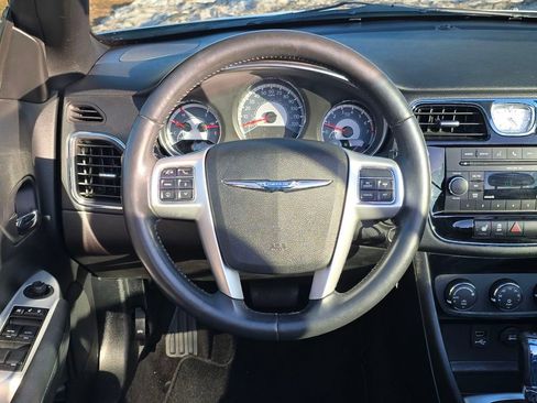 Used 2011 Chrysler 200 Touring w/ Cold Weather Group image 14