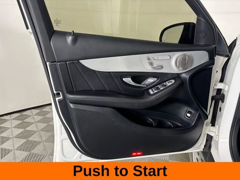 Used 2021 Mercedes-Benz GLC 300 image 9