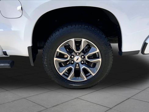Used 2022 Chevrolet Silverado 1500 RST w/ Texas Edition Plus RWD image 11