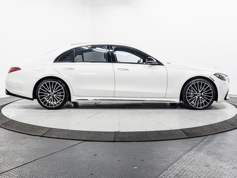 Certified 2023 Mercedes-Benz S 500 4MATIC w/ AMG Line image 36