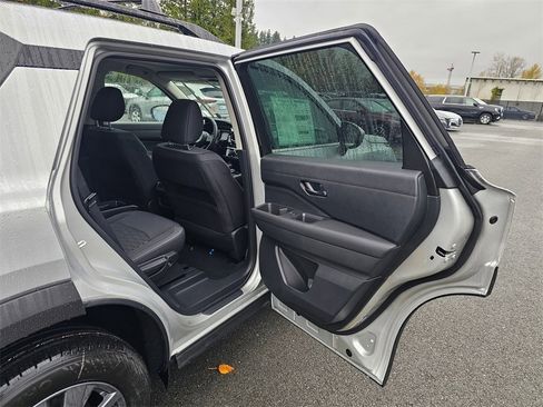 New 2025 Nissan Pathfinder SV w/ SV Premium Package image 27