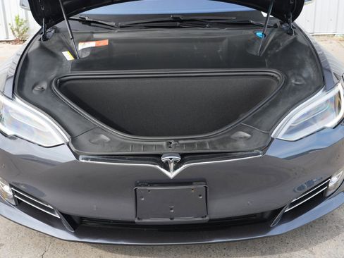 Used 2016 Tesla Model S 90D image 7
