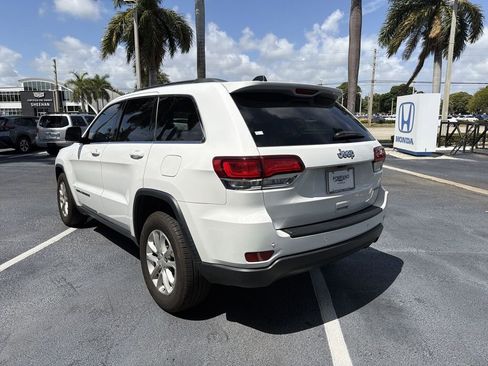 Used 2021 Jeep Grand Cherokee Laredo image 6
