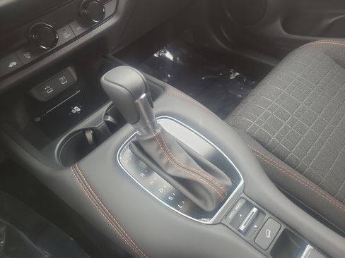 Used 2026 Honda HR-V Sport image 21