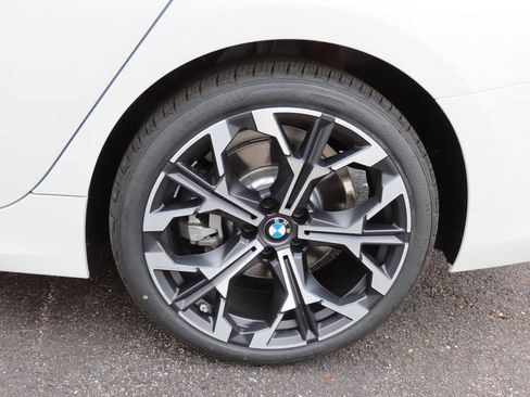 New 2026 BMW 330i xDrive Sedan w/ Premium Package AWD/4WD image 36