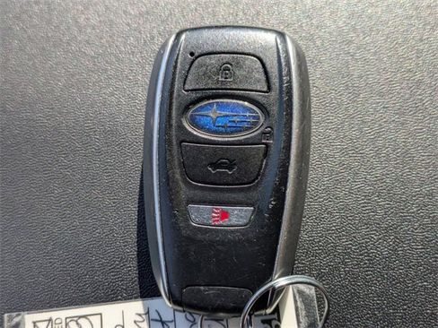 Used 2023 Subaru Ascent Touring image 36