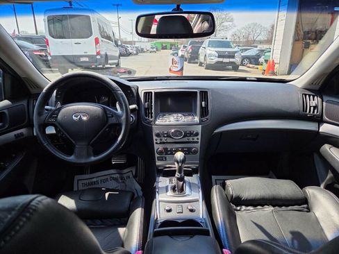 Used 2013 INFINITI G37 x Sedan w/ Premium Pkg image 16