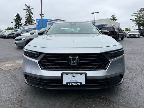 Used 2025 Honda Accord SE image 3