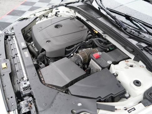 Used 2019 Volvo S60 T6 R-Design image 95