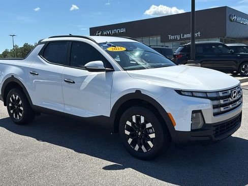 Certified 2025 Hyundai Santa Cruz SEL AWD/4WD image 1