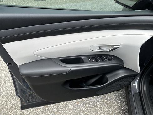 New 2025 Hyundai Tucson SEL image 10