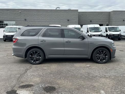 Used 2023 Dodge Durango R/T AWD/4WD image 2