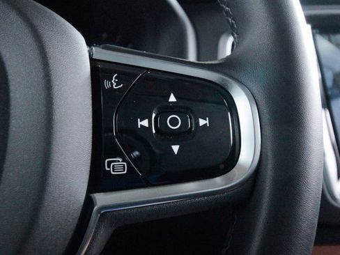 Certified 2024 Volvo XC90 B5 Plus image 22