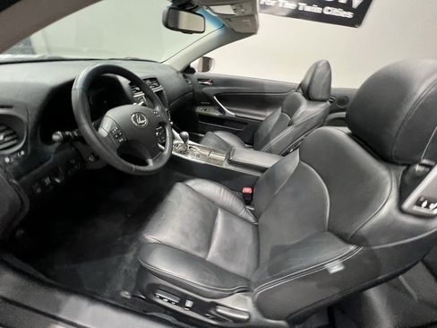 Used 2010 Lexus IS 350C image 22