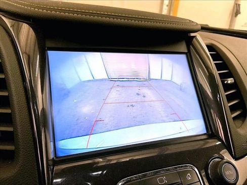 Used 2019 Chevrolet Impala LT FWD image 20
