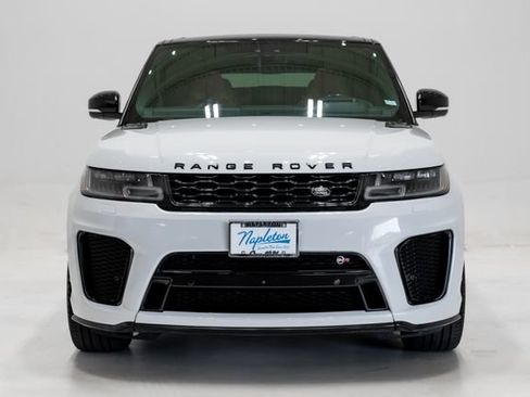 Used 2022 Land Rover Range Rover Sport SVR AWD/4WD image 4