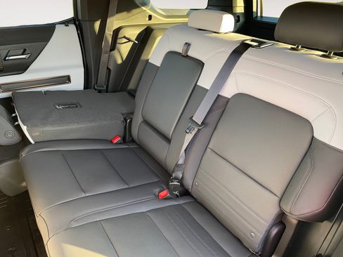 New 2025 GMC Hummer EV 2X AWD/4WD image 13