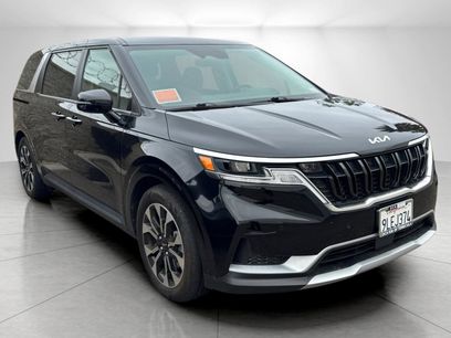 Used 2024 Kia Carnival EX