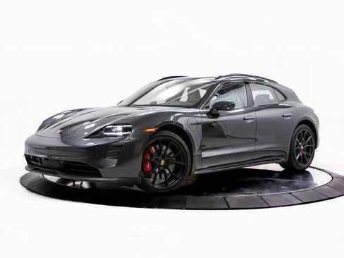 Certified 2024 Porsche Taycan GTS image 1