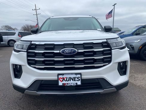 New 2026 Ford Explorer Active w/ Active Comfort Package image 17