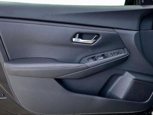 Certified 2024 Nissan Sentra SV FWD image 21