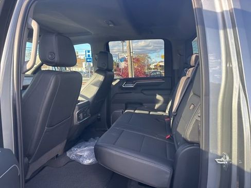 Used 2025 GMC Sierra 2500 Denali w/ Denali Reserve Package image 10