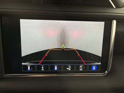 Used 2024 GMC Yukon XL Denali w/ Max Trailering Package image 25